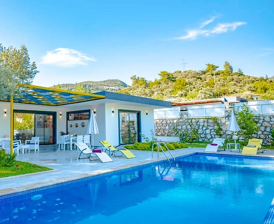 Kaş İslamlar'da Gözden Uzak Konumda, Özel Havuzlu, 5 Kişilik Villa - 1