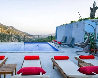 Kaş İslamlar'da Muhteşem Doğa Manzaralı, Özel Havuzlu, Taş Villa - 4