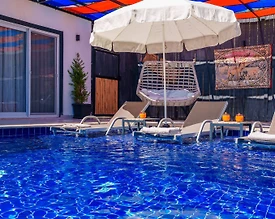 Kaş İslamlar'da Yeşillikler İçerisinde, Özel Havuzlu, Konforlu Villa - 2