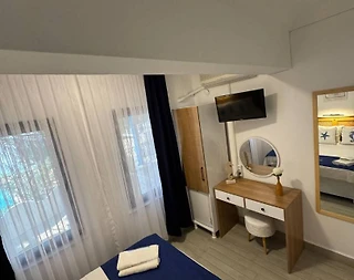 Balıkesir Avşa Adası'nda Deniz Sıfır, Ortak Havuzlu, 1+1 Oda - 4
