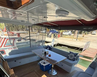 Balıkesir Ayvalık'da Serin Sularda, 4 Kişi Kapasiteli, 1 Kabinli Motoryat - 4