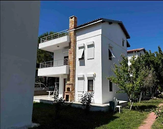 Balıkesir Ayvalık'ta Denize Sıfır Konumda, 7 Kişilik, Merkezi Yazlık - 1