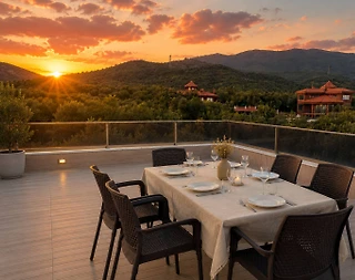 Balıkesir Edremit'de Denize Yakın, 12 Kişilik, Modern Villa - 4