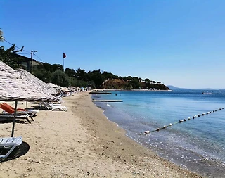 Balıkesir Marmara'da Merkezi Konumda, Bahçeli, Konforlu Lüks Suit - 5