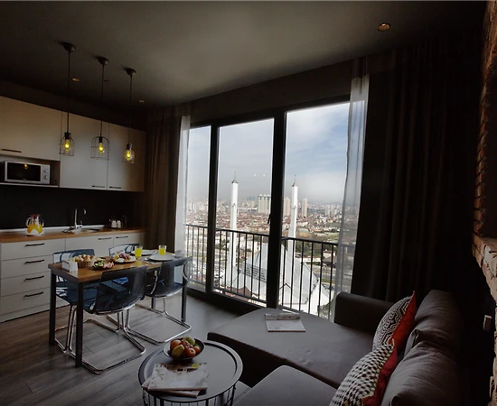 İstanbul Ataşehir'de Şehir Manzaralı, Konforlu, Balayı Dairesi - 1