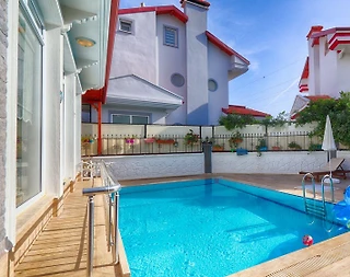 Fethiye Çiftlik'te Yeşillikler Arasında, Özel Havuzlu, Kiralık Villa - 3