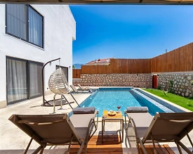 Muğla Seydikemer'de Huzurlu Doğada, Özel Havuzlu, Lüks Villa - 3