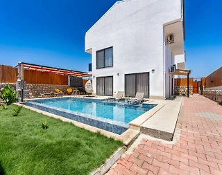 Muğla Seydikemer'de Huzurlu Doğada, Özel Havuzlu, Lüks Villa - 2