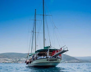 Bodrum'da Ege'nin Göz Alıcı Maviliklerinde, 5 Kabinli, Lüks Gulet - 3