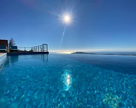 Kaş Üzümlü'de Enfes Manzaralı, Sonsuzluk Havuzlu, Balayı Villası - 3