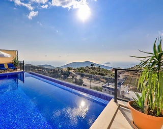 Kaş Bezirgan'da Deniz Manzaralı, Özel Havuzlu, Jakuzili, Kiralık Villa - 2