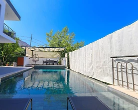 Kaş Üzümlü'de Özel Havuzlu, Jakuzili, 5 Kişilik, Kiralık Villa - 3