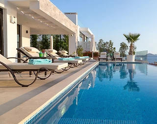 Kalkan'da Plaja Yürüme Mesafesinde, Özel Havuzlu, Manzaralı Villa - 2
