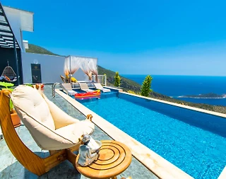 Kaş Bezirgan'da Akdeniz ve Adalar Manzaralı, Özel Havuzlu, Kiralık Villa - 5
