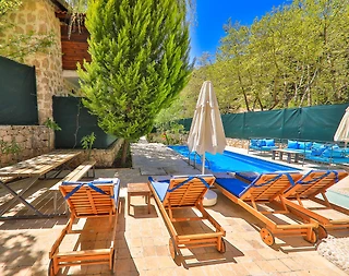 Kaş Sarıbelen'de Muhteşem Doğada, Isıtmalı Havuzlu, Taş Villa - 5