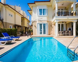 Fethiye'de Çalış Plajı'na Sıfır, Özel Havuzlu, Kiralık Villa - 2