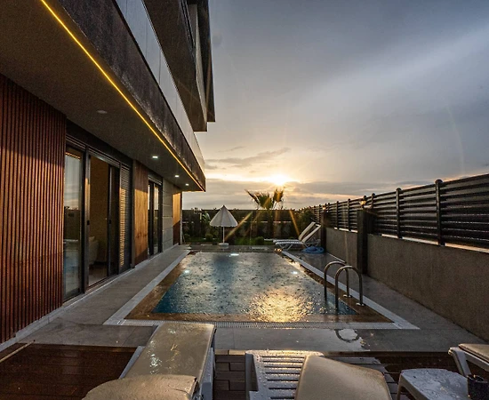 Serik Belek'te Kalabalık Ailelere Uygun, Özel Havuzlu, Lüks Villa - 1