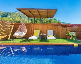 Kaş İslamlar'da Doğa İle İç İçe, Özel Havuzlu, Jakuzili Balayı Villası - 5