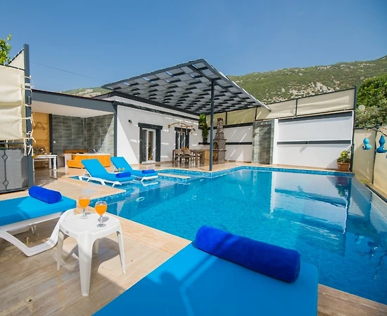 Kalkan İslamlar'da Doğa Manzaralı, Özel Havuzlu, Jakuzili Villa - 1