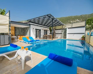 Kalkan İslamlar'da Doğa Manzaralı, Özel Havuzlu, Jakuzili Villa - 1
