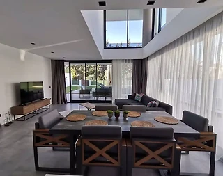 Bodrum Akyarlar'da Denize Yakın Konumda, Özel Havuzlu, Bahçeli Villa - 5