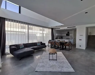 Bodrum Akyarlar'da Denize Yakın Konumda, Özel Havuzlu, Bahçeli Villa - 4