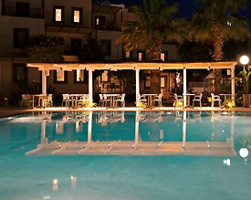 Bodrum Bitez'de Modern Tasarımlı, Ortak Havuzlu, 2+1 Oda - 3