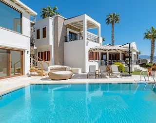 Bodrum Bitez'de Denize Yürüme Mesafesinde, Özel Havuzlu, Lüks Villa - 1