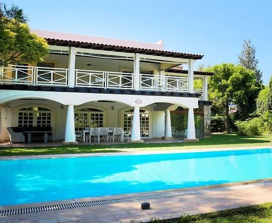 Bodrum Bitez'de Yeşillikler İle Dolu Doğada, Özel Havuzlu, Kiralık Villa - 1