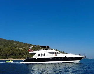 Muğla Bodrum'da Enfes Sularda, Lüks Tasarımlı, 8 Kişilik Motoryat - 1