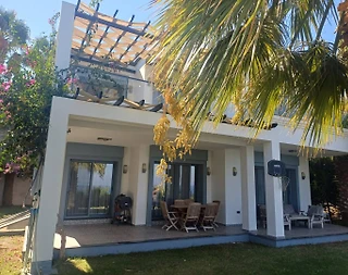 Bodrum Dirmil'de Deniz Manzaralı, Özel Havuzlu, Lüks Villa - 1