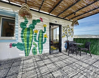 Bodrum Eskiçeşme'de Merkezi Konumda, 1+1, Kiralık Ev - 1