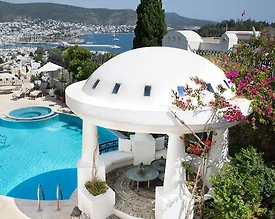 Bodrum Eskiçeşme'de Muhteşem Manzaralı, Özel Havuzlu, Akdeniz Villa - 2