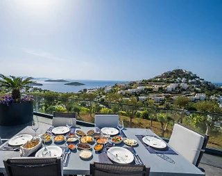 Bodrum Geriş'de Tasarımıyla Büyüleyen, Özel Havuzlu, Lüks Villa - 2