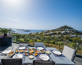 Bodrum Geriş'de Tasarımıyla Büyüleyen, Özel Havuzlu, Lüks Villa - 2