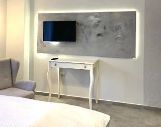 Bodrum Gümbet'te Denize Yakın Konumda, Ortak Havuzlu, Konforlu Suit - 4