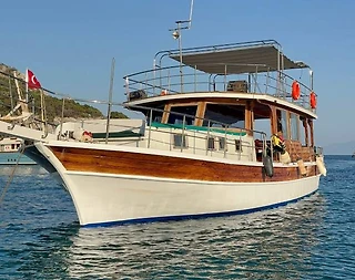 Bodrum Gümbet'in Serin Sularında, 17 Kişilik, Konforlu Günlük Gulet - 1