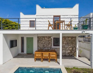 Bodrum Gümbet'te Denize Sıfır Konumda, Özel Havuzlu, Lüks Taş Ev - 3