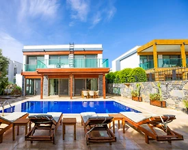 Bodrum Gümbet'te Denize Yürüme Mesafesinde, Özel Havuzlu, Kiralık Villa - 2