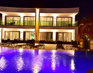 Bodrum Gümbet'te Nezih Konumda, Ortak Havuzlu, 2+1, Konforlu Suit - 1