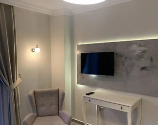 Bodrum Gümbet'te Merkezi Konumda, Ortak Havuzlu, Konforlu Suit - 3