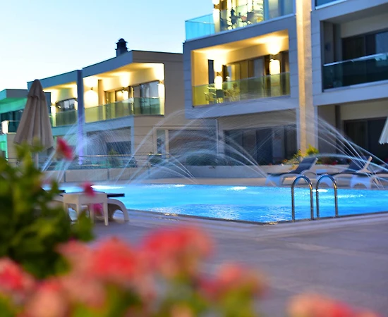 Bodrum Gümbet'te Ortak Havuzlu, 2 Kişilik, Kiralık Suit - 1