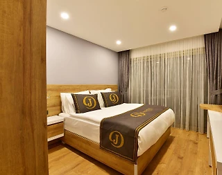 Bodrum Gümbet'te Nezih Site İçerisinde, Ortak Havuzlu, Lüks Suit - 3