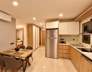 Bodrum Gümbet'te Nezih Site İçerisinde, Ortak Havuzlu, Lüks Suit - 2