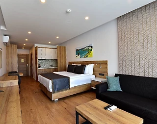 Bodrum Gümbet'te Yeşillikler İçerisinde, Ortak Havuzlu, Konforlu Suit - 4