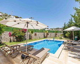 Bodrum Gümüşlük'te Denize Ve Merkeze Yakın, Özel Havuzlu, 3+1 Villa - 2