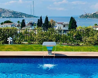Bodrum Gündoğan'da Deniz Manzaralı, Özel Havuzlu, Lüks Villa - 1