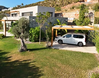 Bodrum Konacık'ta Deniz Manzaralı Özel Havuzlu Malikane - 2