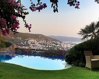 Muğla Bodrum'da Deniz Manzaralı, Özel Havuzlu, 6 Kişilik Villa - 2