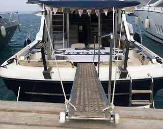 Bodrum Muhteşem Maviliğinde, 16 Metre, Konforlu Kiralık Motoryat - 5